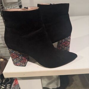Betsey Johnson Black Boots with Glitter Heel